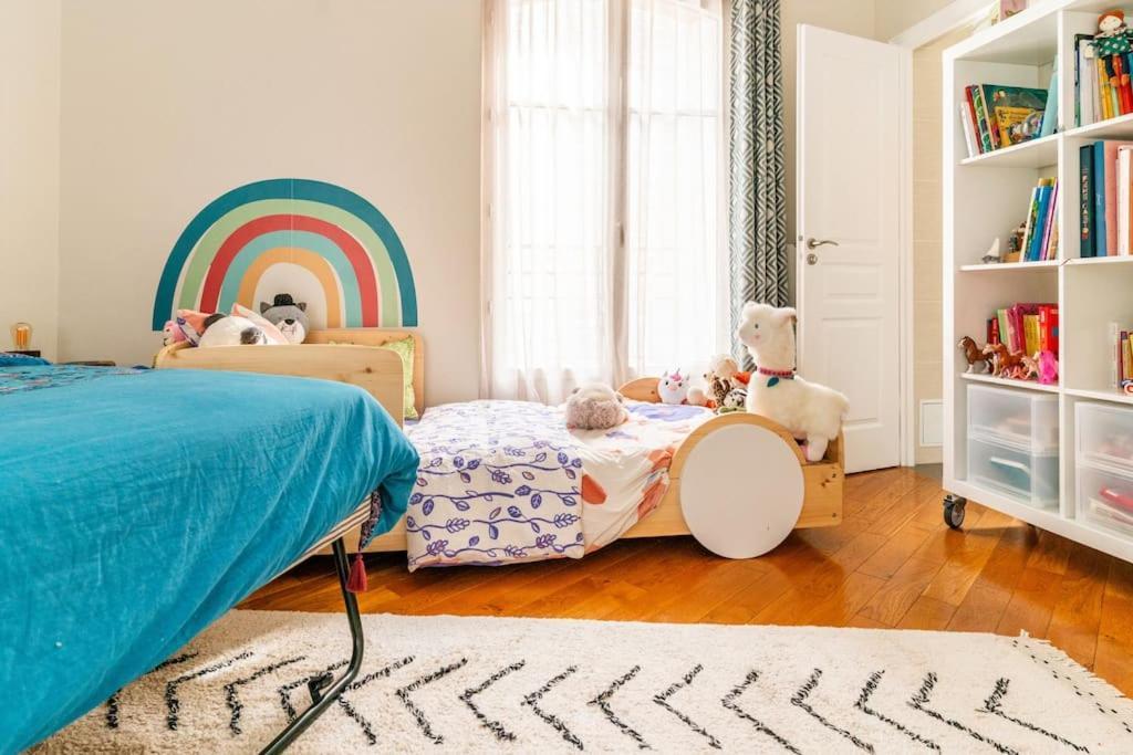 Appartamento En Bord De Seine Parigi